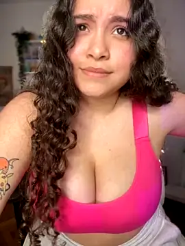 Sweet_sully_ nude live chat in sexy room