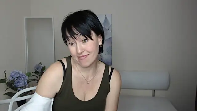 Tiffany_wow nude live chat in sexy room
