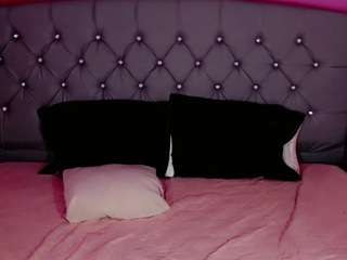 ValeriaAguilar nude in hot sex Live chat