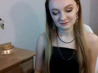 AlmaCute nude in hot sex Live chat