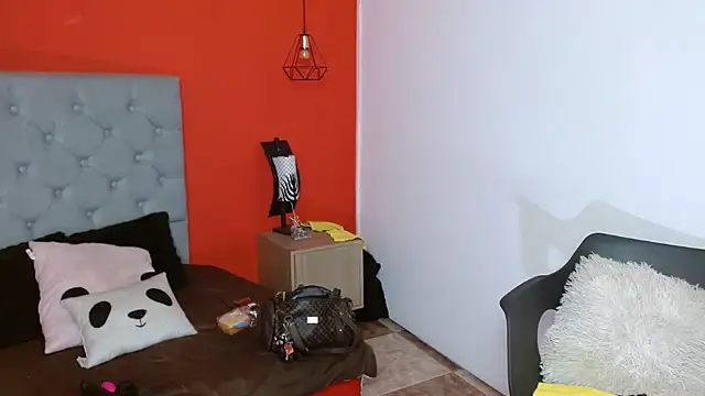 Ambarross nude live chat in sexy room
