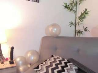 cloe009 nude in hot sex Live chat