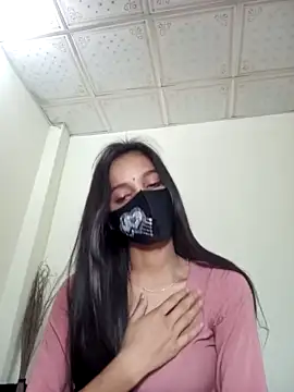 Cute-Pria nude live chat in sexy room