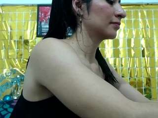 Daiana-Princs nude in hot sex Live chat