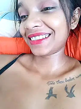 Indianqueen03 nude live chat in sexy room