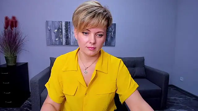 Julia_Wilsone nude live chat in sexy room