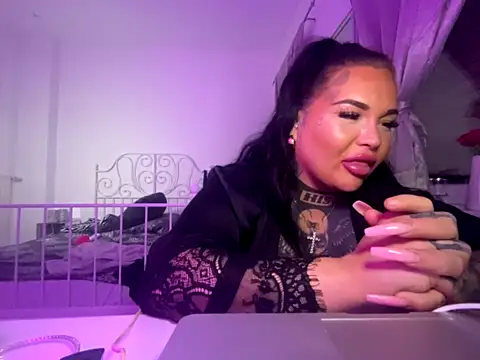 _MelinaCurves_ nude live chat in sexy room