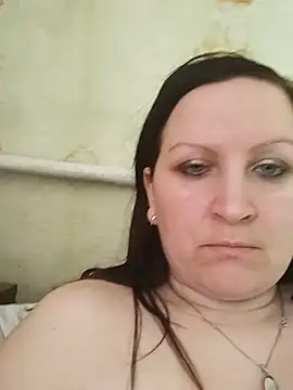 Milla-23 nude live chat in sexy room
