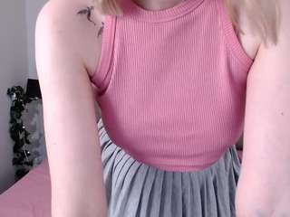 miuelle nude in hot sex Live chat