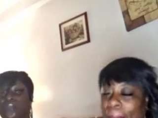 PuddlezzGlore nude in hot sex Live chat