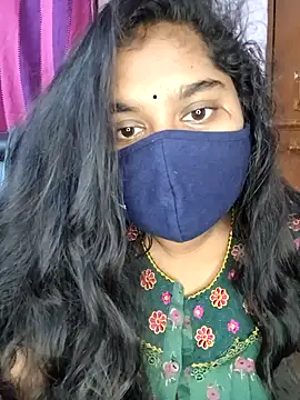 Riya-baby nude live chat in sexy room