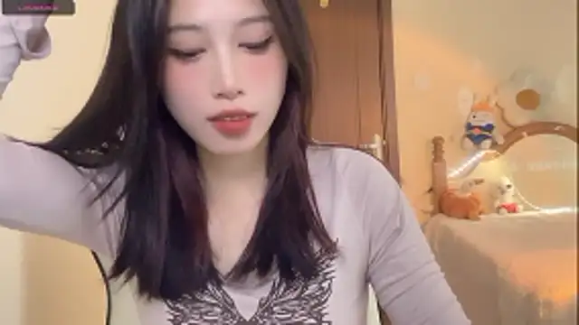 -Sydney- nude live chat in sexy room