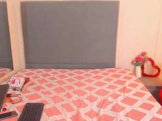 X a y a h , ? nude in hot sex Live chat