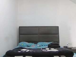 AIDAWILLIAM nude in hot sex Live chat