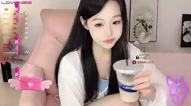 AMMyLee__ nude live chat in sexy room