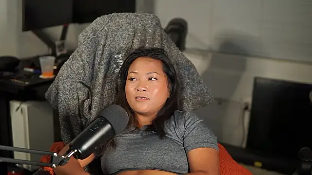 Bubbleliyah nude live chat in sexy room
