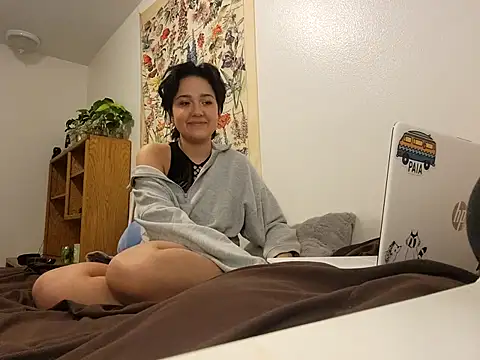 Daylune nude live chat in sexy room