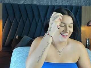 Emiily-jones nude in hot sex Live chat