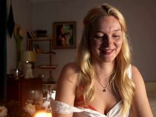 HIDE nude in hot sex Live chat