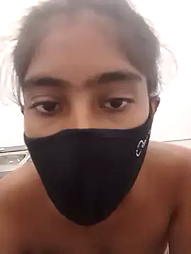 Kunchiii nude live chat in sexy room