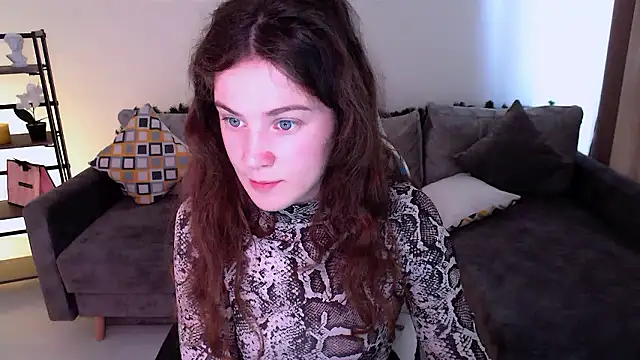 KyleMaye nude live chat in sexy room