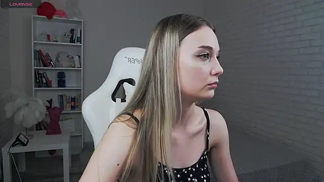 Lisa_Rise nude live chat in sexy room