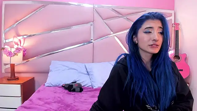 Lunapage nude live chat in sexy room
