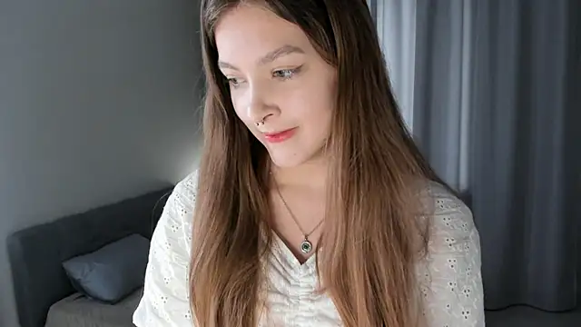 LynneClarke nude live chat in sexy room