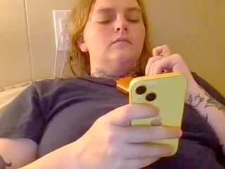 mamiiirenee nude in hot sex Live chat