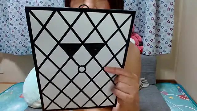 Minachan- nude live chat in sexy room