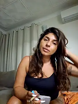 Mona-6-Etoiles nude live chat in sexy room