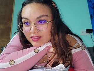 mymelodie nude in hot sex Live chat