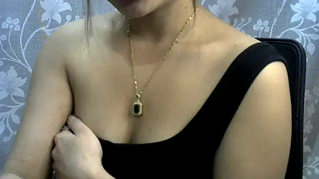 Naughty_nightss nude live chat in sexy room