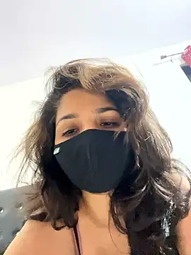Noor_khan_ nude live chat in sexy room