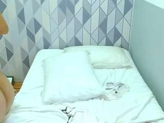 shycurlycristal nude in hot sex Live chat