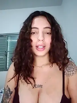 Sweet-diamondxxx nude live chat in sexy room