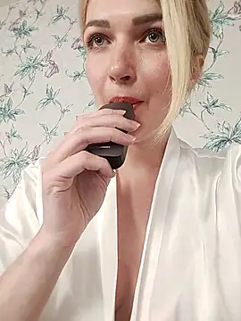 KateCrystal7 nude live chat in sexy room