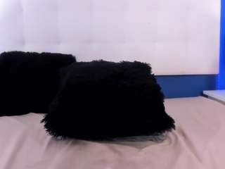 KENDAL, ? nude in hot sex Live chat