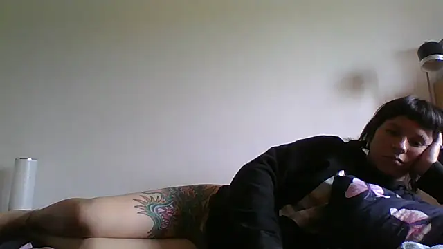 Lactescens nude live chat in sexy room