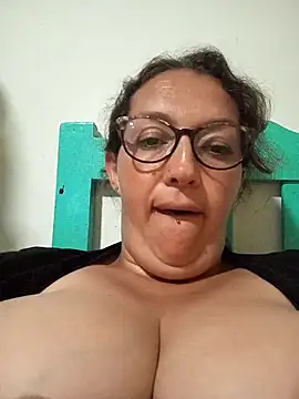 Saraqueen__ nude live chat in sexy room