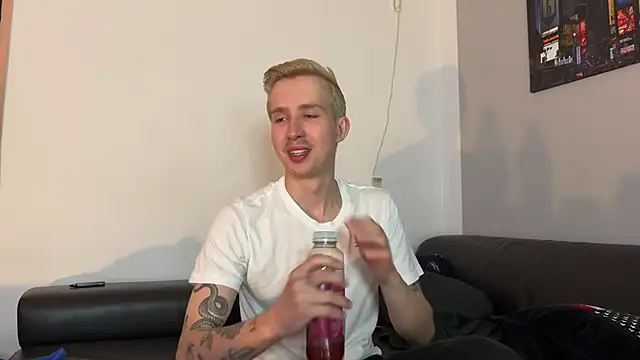 SophieandDavid nude live chat in sexy room