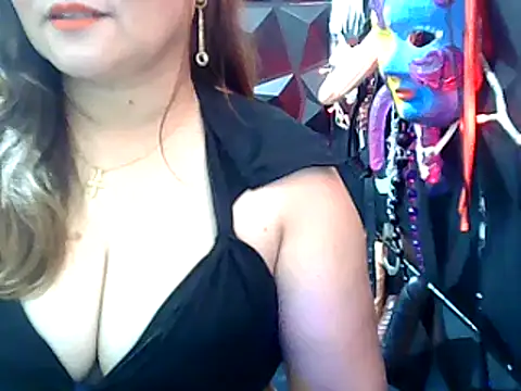 URFUCKINGDOLL nude live chat in sexy room