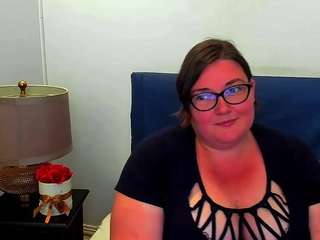 LouissaMilf nude in hot sex Live chat