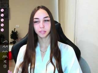 Sm0ly nude in hot sex Live chat