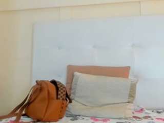 X a y a h , ? nude in hot sex Live chat