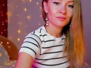 KylieValerie nude in hot sex Live chat