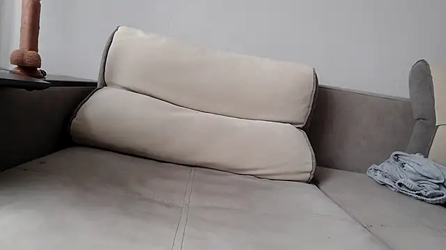 MilaaMilaa nude live chat in sexy room
