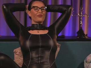 Mistress Kelly nude in hot sex Live chat