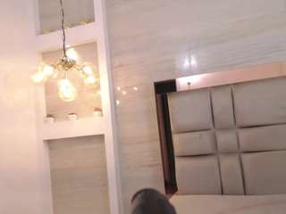 Allice-Elliot nude in hot sex Live chat