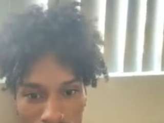 Dahdah22 nude in hot sex Live chat